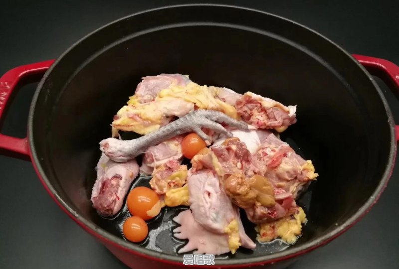 清炖土鸡汤怎样做 清炖土鸡汤怎样做 - 爱唱歌