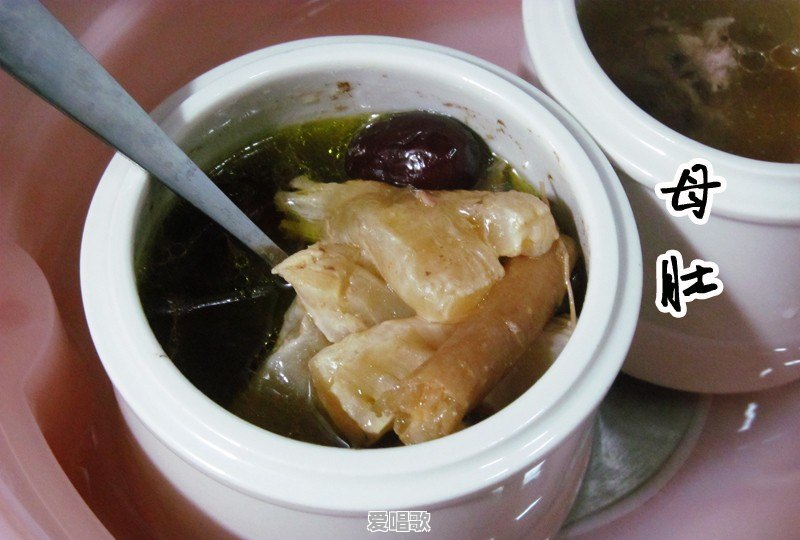 清炖土鸡汤怎样做 清炖土鸡汤怎样做 - 爱唱歌