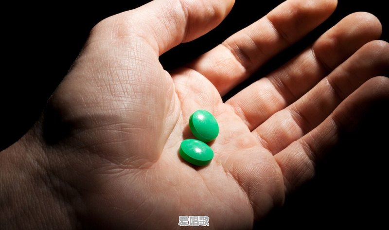口腔溃疡矫正火放流行歌曲 口腔溃疡矫正火放流行歌曲 - 爱唱歌
