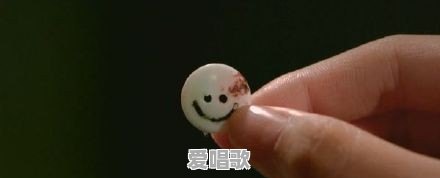 利奇马台风来袭，今晚宅在家里你会看哪部电影 - 爱唱歌