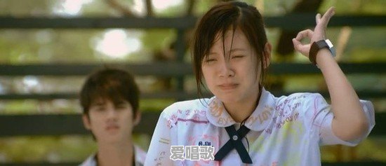利奇马台风来袭，今晚宅在家里你会看哪部电影 - 爱唱歌