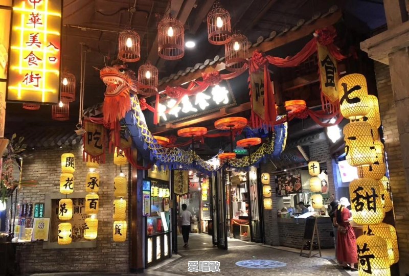 利奇马台风来袭，今晚宅在家里你会看哪部电影 - 爱唱歌