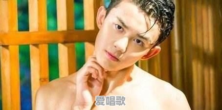 《夏至未至》白敬亭腹肌亮了,娱乐圈还有哪些小哥哥穿衣显瘦脱衣有肉 《夏至未至》白敬亭腹肌亮了,娱乐圈还有哪些小哥哥穿衣显瘦脱衣有肉 - 爱唱歌