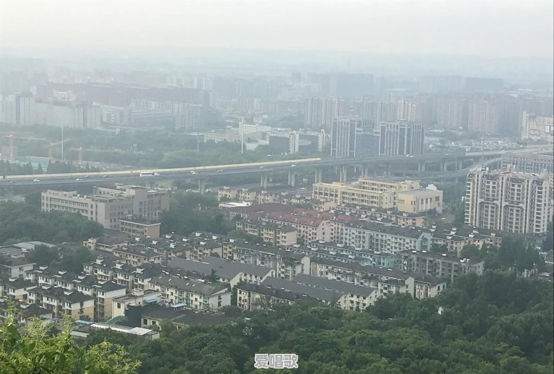天天在朋友圈晒自拍照的人是什么心理 天天在朋友圈晒自拍照的人是什么心理 - 爱唱歌