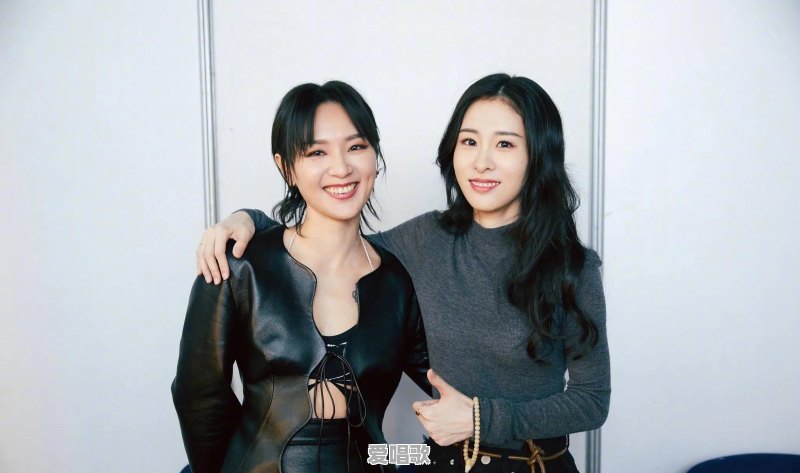 为什么那英带的三个冠军,还不如没夺冠的吴莫愁吉克隽逸红 为什么那英带的三个冠军,还不如没夺冠的吴莫愁吉克隽逸红 - 爱唱歌
