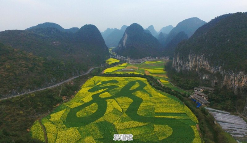 贵州省十大旅游区,你知道的有哪些 贵州省十大旅游区,你知道的有哪些 - 爱唱歌
