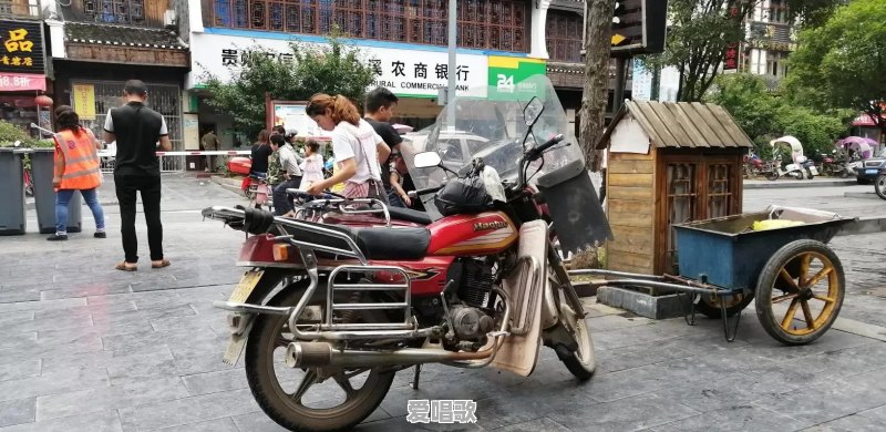 男人40意味着什么呢 男人40意味着什么呢 - 爱唱歌