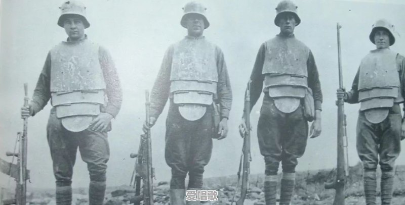 防弹衣说是“衣”其实是背心,那为什么不把人的四肢也保护起来 防弹衣说是“衣”其实是背心,那为什么不把人的四肢也保护起来 - 爱唱歌