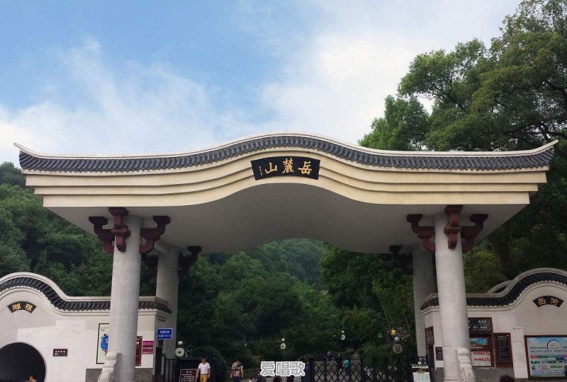大家都有哪些童年趣事 大家都有哪些童年趣事 - 爱唱歌