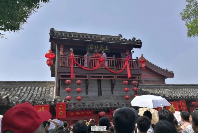 最近想出去走走,有合适的旅游地点推荐吗 最近想出去走走,有合适的旅游地点推荐吗 - 爱唱歌
