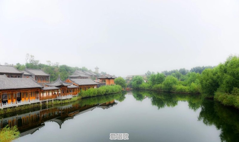 你手机里有海边的、民宿的美照吗，可以分享吗 - 爱唱歌