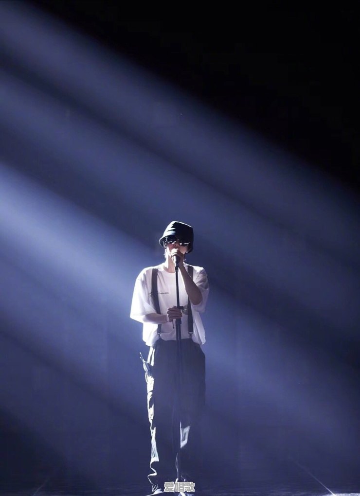 汪峰是如何写出这么多质量如此高(个人观点)的歌曲的 汪峰是如何写出这么多质量如此高(个人观点)的歌曲的 - 爱唱歌
