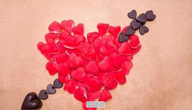 当一个人感觉到孤独的时候,你会做什么 当一个人感觉到孤独的时候,你会做什么 - 爱唱歌