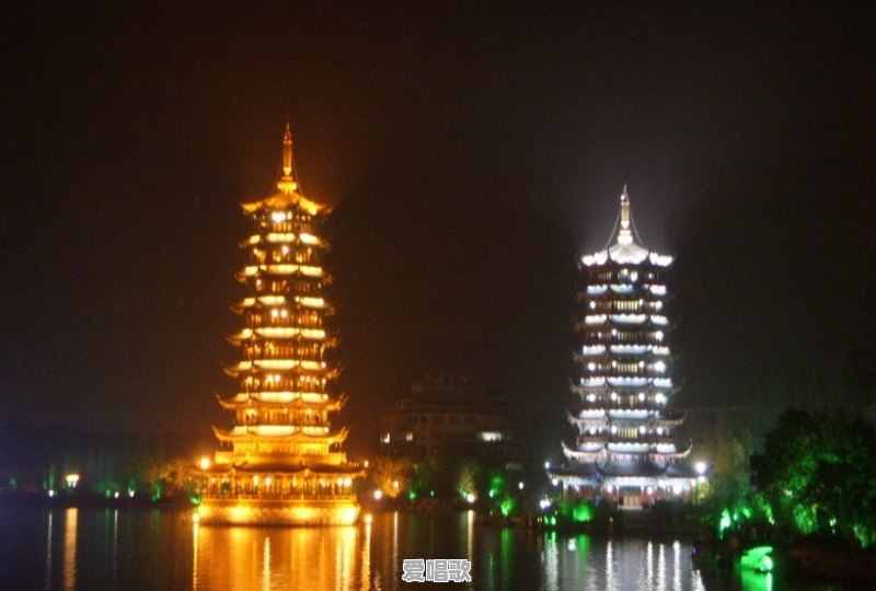 当一个人感觉到孤独的时候,你会做什么 当一个人感觉到孤独的时候,你会做什么 - 爱唱歌