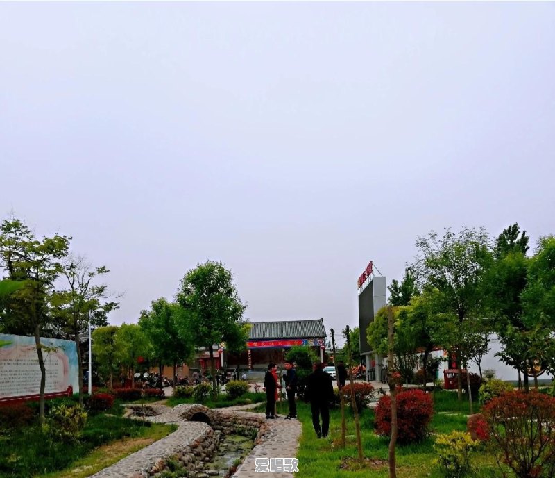 为什么有时候感觉自己很好看,有时候又感觉自己很难看 为什么有时候感觉自己很好看,有时候又感觉自己很难看 - 爱唱歌