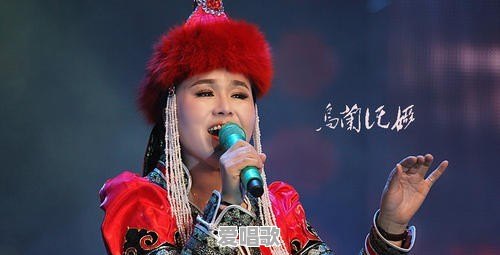 网络歌曲火红的萨日朗原唱 网络歌曲火红的萨日朗原唱 - 爱唱歌