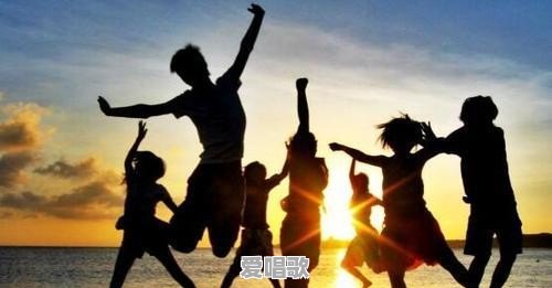 今天好多人都在说后浪,请问一下,后浪是什么意思呢 今天好多人都在说后浪,请问一下,后浪是什么意思呢 - 爱唱歌
