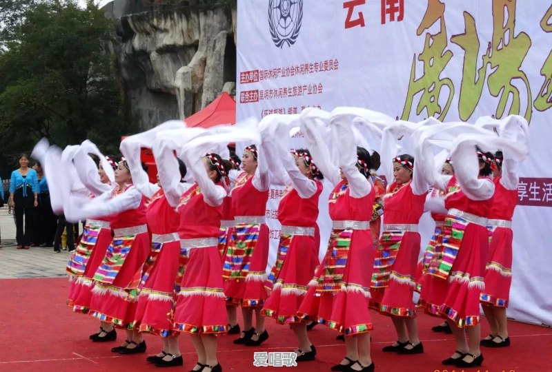 请问跳广场舞能减肥吗 - 爱唱歌