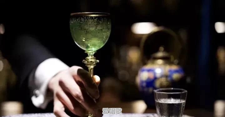 赵雷的《成都》是不是被过度消费了 赵雷的《成都》是不是被过度消费了 - 爱唱歌
