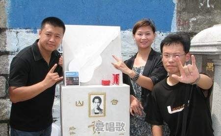 黄家驹还有哪首国语歌曲是一个人独唱的 黄家驹还有哪首国语歌曲是一个人独唱的 - 爱唱歌