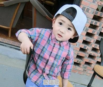 3岁孩子适合学哪些特长 - 爱唱歌