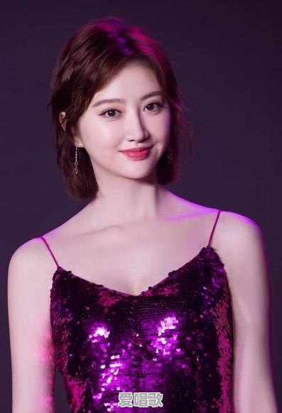 景甜和刘涛长相都很甜美，谁更有味道 - 爱唱歌