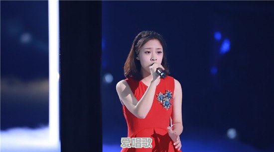 叶炫清被淘汰的真相是什么?中国好声音叶炫清张碧晨同台献唱胡桃夹子 叶炫清被淘汰的真相是什么?中国好声音叶炫清张碧晨同台献唱胡桃夹子 - 爱唱歌