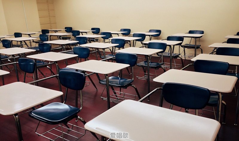 最近几天不少学校都已经开始在网上授课了,幼儿园有必要上网课吗 最近几天不少学校都已经开始在网上授课了,幼儿园有必要上网课吗 - 爱唱歌