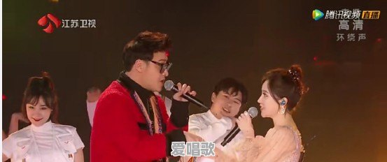 冯提莫登上江苏跨年晚会,和潘玮柏同台飙歌,B站签她是否真的赚了 冯提莫登上江苏跨年晚会,和潘玮柏同台飙歌,B站签她是否真的赚了 - 爱唱歌