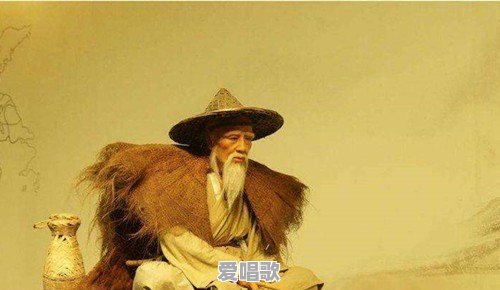 吕姓网红歌手 - 爱唱歌