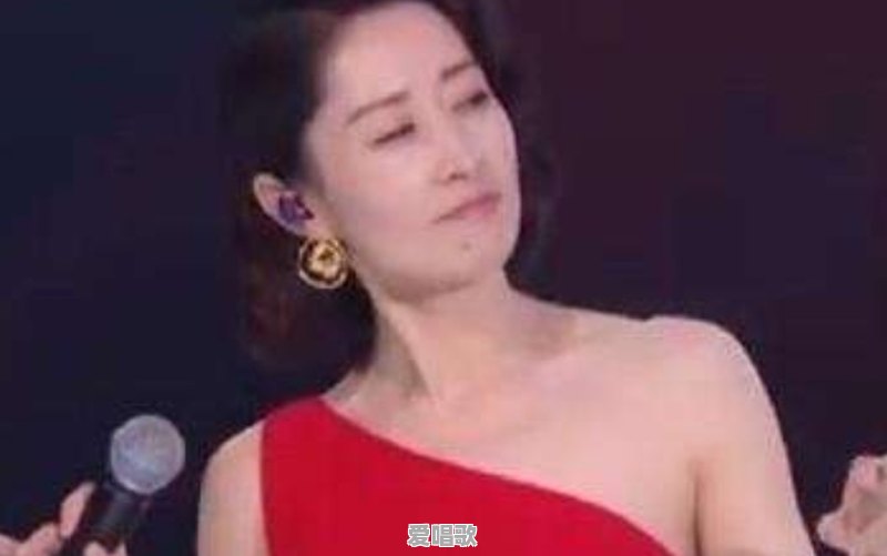 你见过最迷人的明星是谁 - 爱唱歌