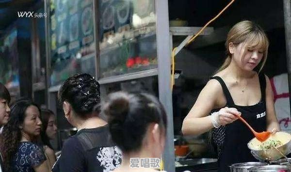 咸阳女老板穿汉服卖包子成“网红”,陕西还出过哪些平民网红 咸阳女老板穿汉服卖包子成“网红”,陕西还出过哪些平民网红 - 爱唱歌