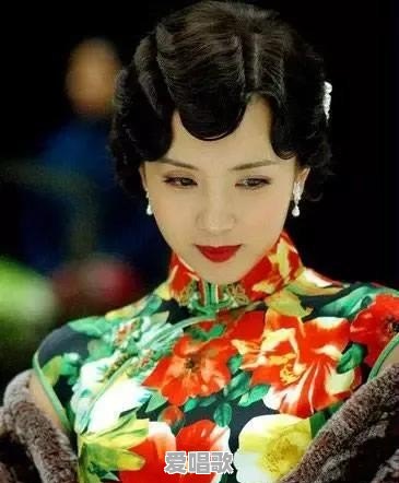 哪些女明星穿上旗袍会让你感觉很惊艳 - 爱唱歌