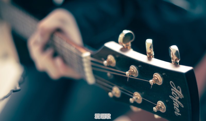 邹老师流行音乐 邹老师流行音乐 - 爱唱歌
