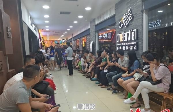 剃须刀,想给老爸和男朋友各买一个剃须刀,有什么品牌推荐的 剃须刀,想给老爸和男朋友各买一个剃须刀,有什么品牌推荐的 - 爱唱歌