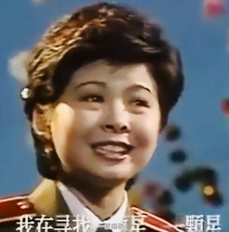 演唱需要声音气息、音准节奏、肢体语言、感情流露。如果你是导师觉得哪种更重要 - 爱唱歌