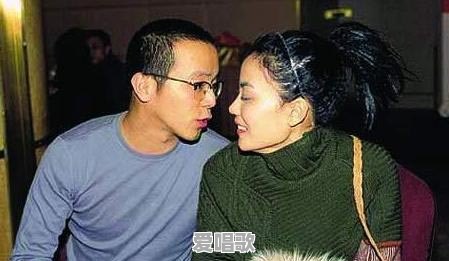 为什么beyond主唱只能是黄家驹，而黑豹的主唱可以频繁更换 - 爱唱歌