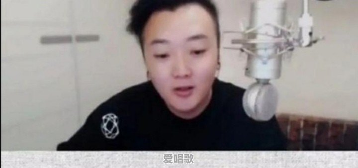 《惊雷》算是音乐吗?杨坤和“惊雷”是什么情况 《惊雷》算是音乐吗?杨坤和“惊雷”是什么情况 - 爱唱歌