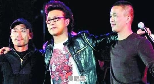 娱乐圈中有哪些明星像一个妈生的 娱乐圈中有哪些明星像一个妈生的 - 爱唱歌