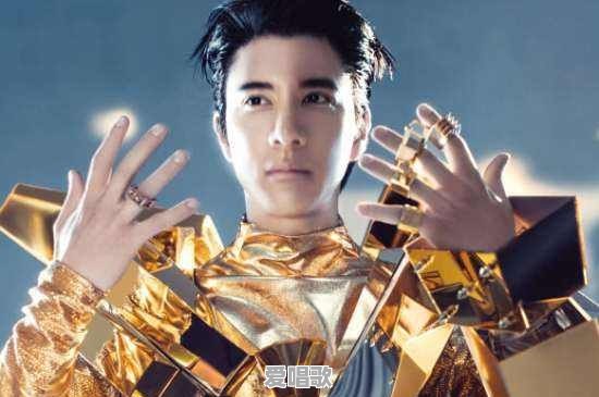 王力宏的《A.I.爱,第一集》是否代表了流行音乐的新方向 王力宏的《A.I.爱,第一集》是否代表了流行音乐的新方向 - 爱唱歌