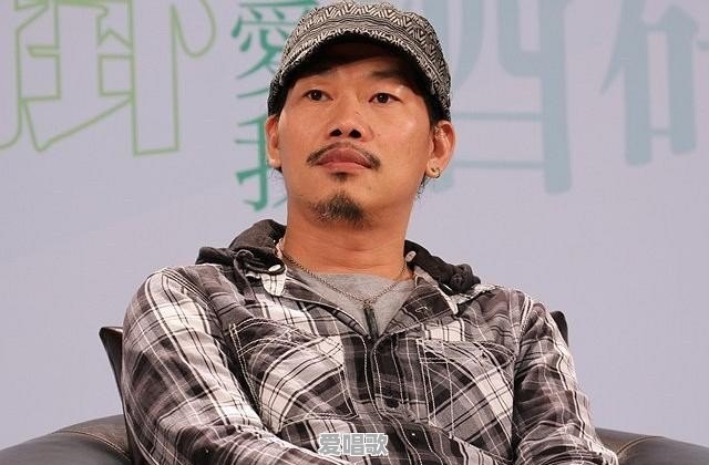 如何评价吴青峰对华语歌乐坛的贡献?相比于方文山,谁的贡献值更高 如何评价吴青峰对华语歌乐坛的贡献?相比于方文山,谁的贡献值更高 - 爱唱歌