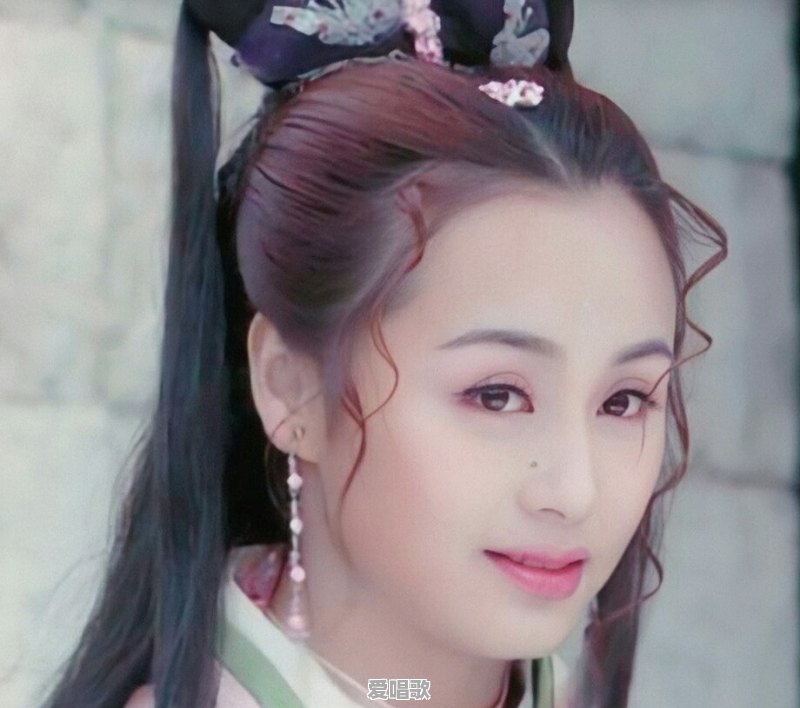 为什么看完中国有嘻哈总决赛,最后还是感觉杰伦在顶点俯视着众人 为什么看完中国有嘻哈总决赛,最后还是感觉杰伦在顶点俯视着众人 - 爱唱歌