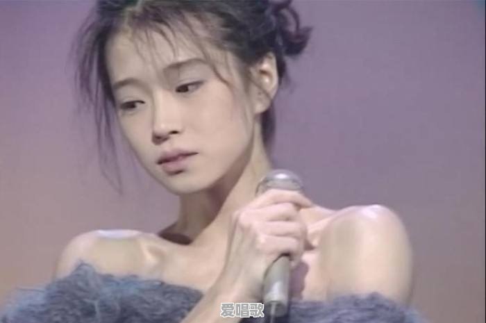 日本最漂亮的女明星是谁 - 爱唱歌