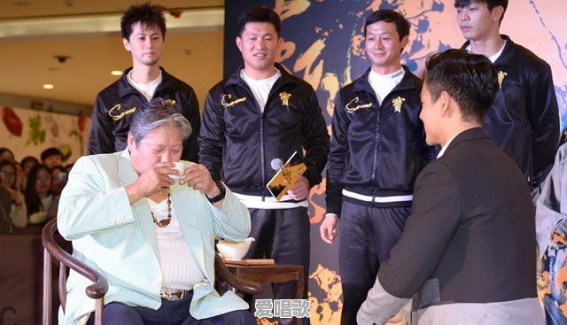 吴亦凡和陈冠希,他们的事情,有区别吗,谁的行为性质更严重些 吴亦凡和陈冠希,他们的事情,有区别吗,谁的行为性质更严重些 - 爱唱歌
