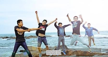 哪些是你心中当代年青年男女最关注最流行最炫酷的元素 哪些是你心中当代年青年男女最关注最流行最炫酷的元素 - 爱唱歌
