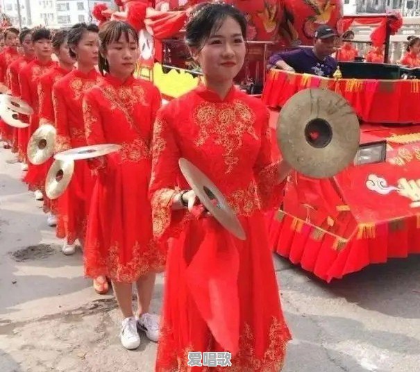 翁佳娜究竟是什么人 翁佳娜究竟是什么人 - 爱唱歌
