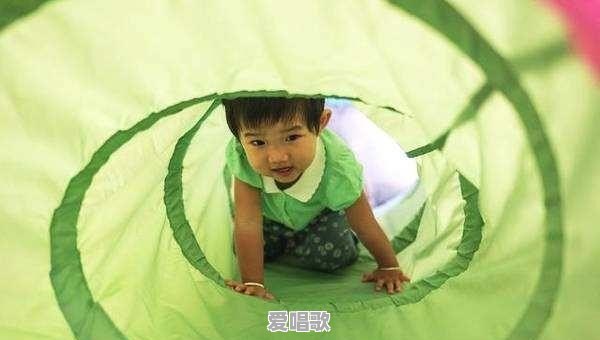 任桂英的歌曲网络里的爱 - 爱唱歌