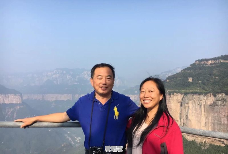 女生去当导游好吗?导游行业真的很复杂吗 女生去当导游好吗?导游行业真的很复杂吗 - 爱唱歌