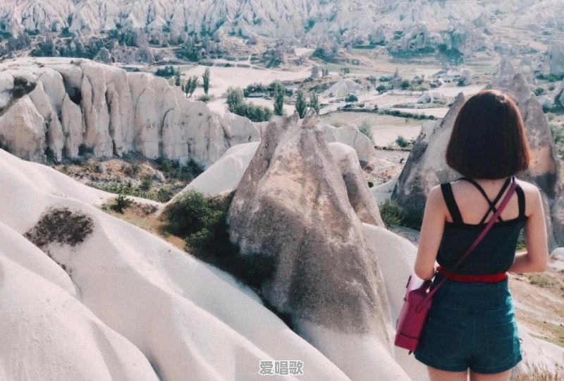 女生去当导游好吗?导游行业真的很复杂吗 女生去当导游好吗?导游行业真的很复杂吗 - 爱唱歌