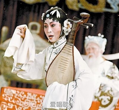老上海滩歌星周旋是什么情况 - 爱唱歌